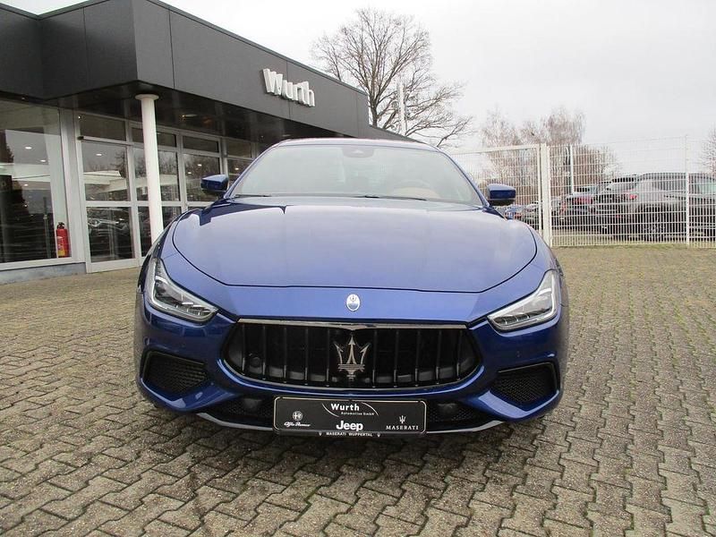 Gebraucht Maserati Ghibli 430 PS (316 kW) 2021 Blau Limousine