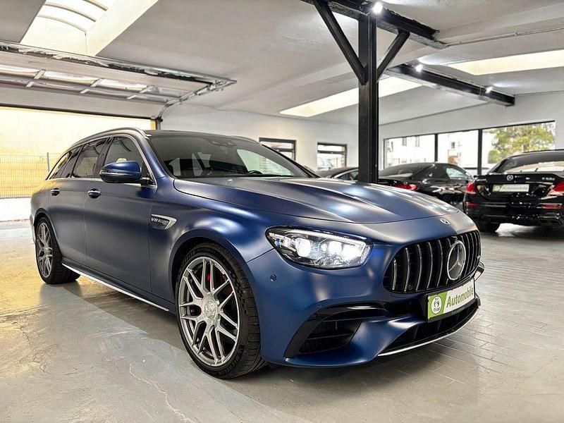 Blau Gebraucht 2021 Mercedes E63S AMG AMG Limousine | 68.999 € - Bild 1/4
