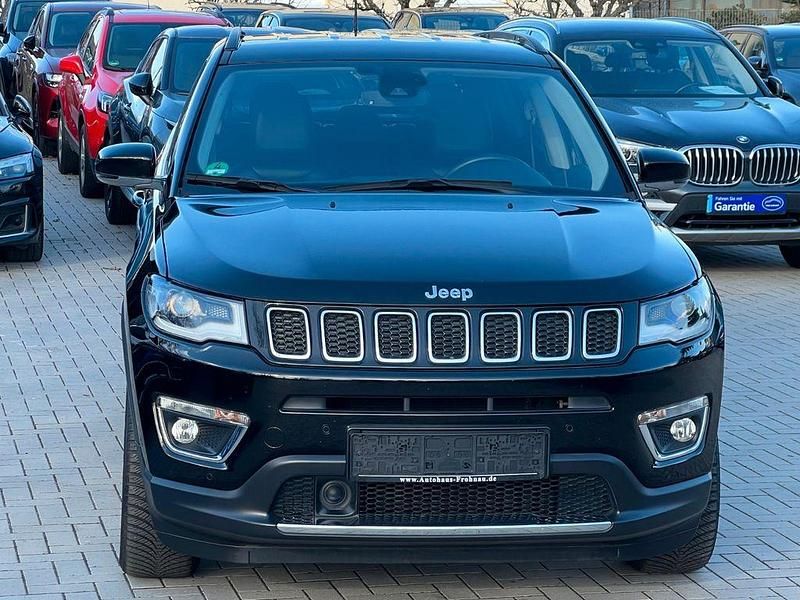 Gebraucht Jeep Compass Limited 170 PS (125 kW) 2019 Schwarz SUV