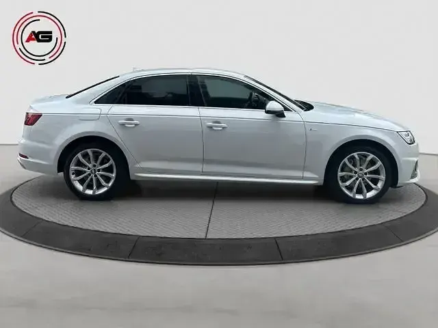 Occasion Audi A4 S-Line 190 ch (139 kW) 2019 Blanc Berline