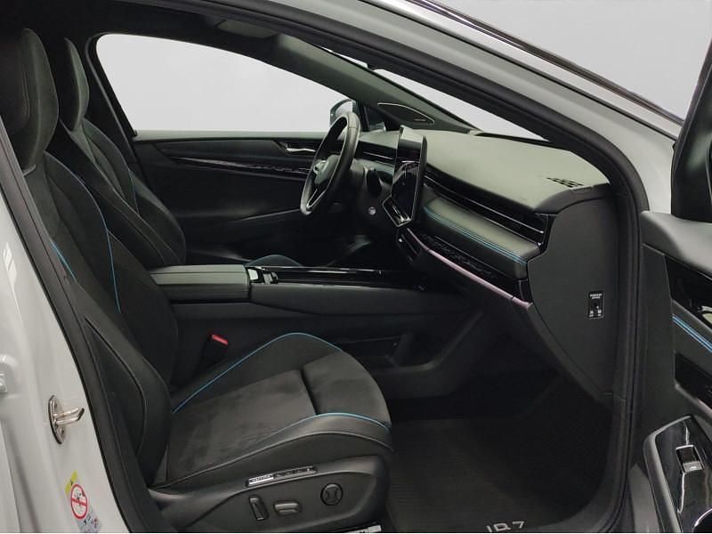 Gebraucht VW ID.7 Pro 210 kW (286 PS) 2024 Weiß Limousine