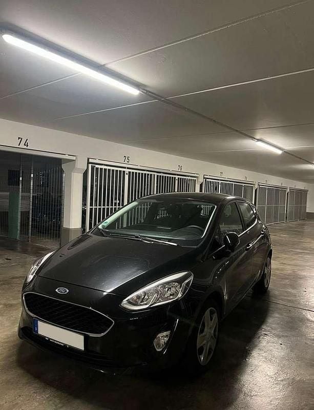 Schwarz Gebraucht 2019 Ford Fiesta Cool & Connect Kleinwagen | 8.600 € (Guter Preis) - Bild 1/4