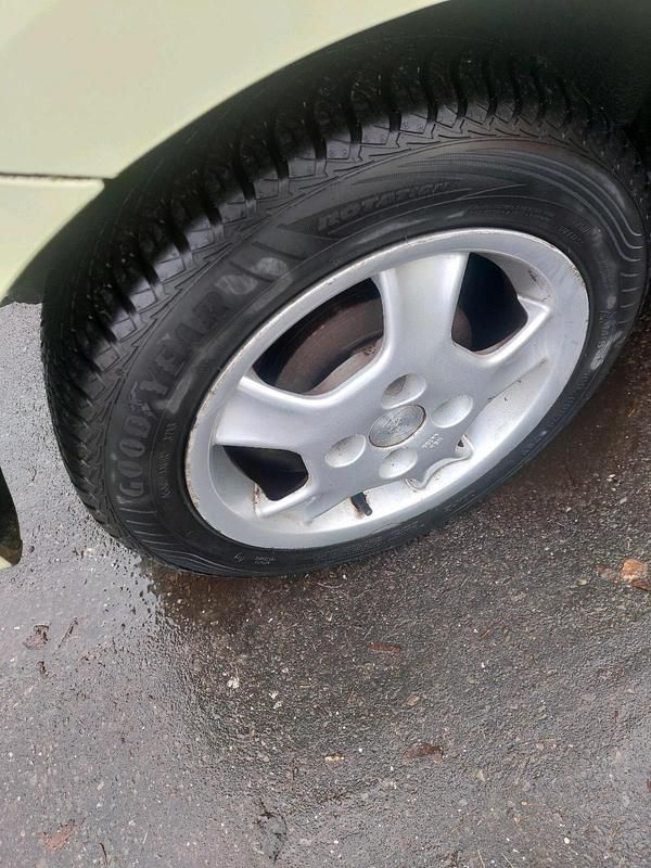 Gebraucht Renault Twingo 58 PS (42 kW) 2007 Grün Kleinwagen