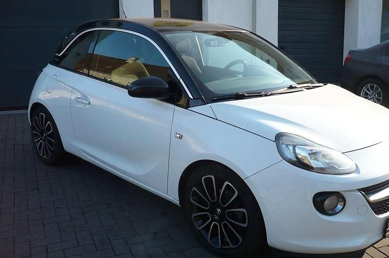 Second-hand Opel Adam 69 CP (50 kW) 2013 Alb Hatchback