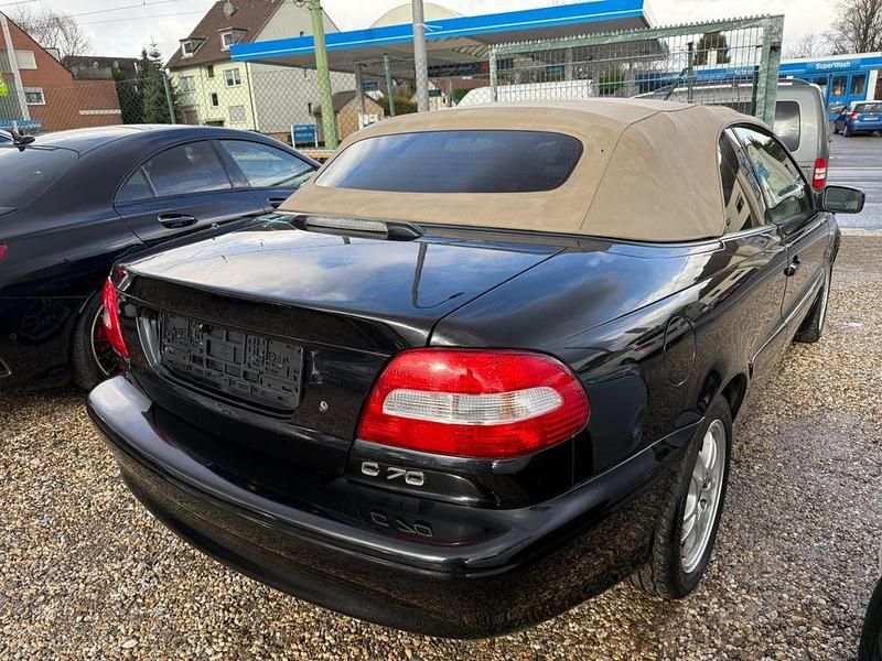 Gebraucht Volvo C70 163 PS (119 kW) 2003 Schwarz Cabrio