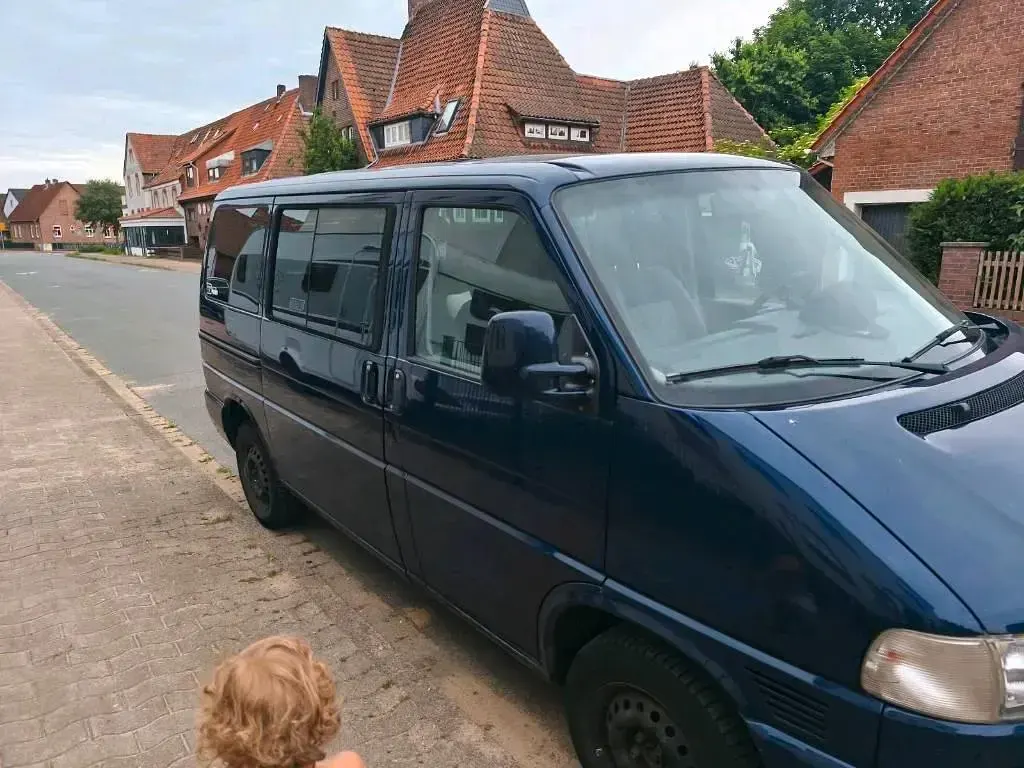 Gebraucht VW Multivan 102 PS (75 kW) 1999 Blau Van / Kleinbus