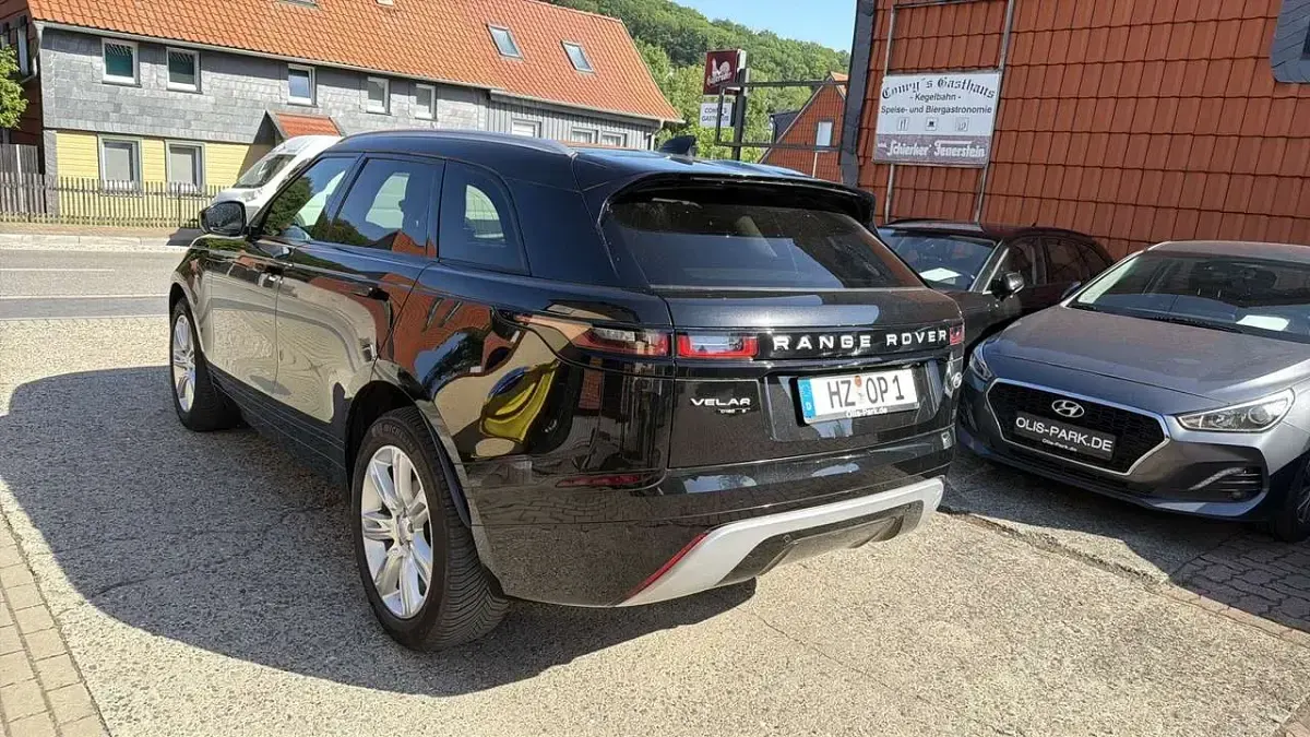 Gebraucht Land Rover Range Rover Velar Basis 179 PS (131 kW) 2020 Schwarz SUV