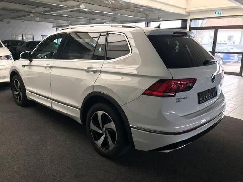 Gebraucht VW Tiguan Allspace R-line 186 PS (136 kW) 2018 Weiß SUV