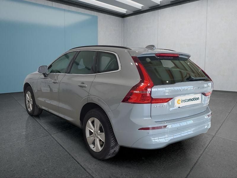 Gebraucht Volvo XC60 Core 197 PS (144 kW) 2023 Grau SUV