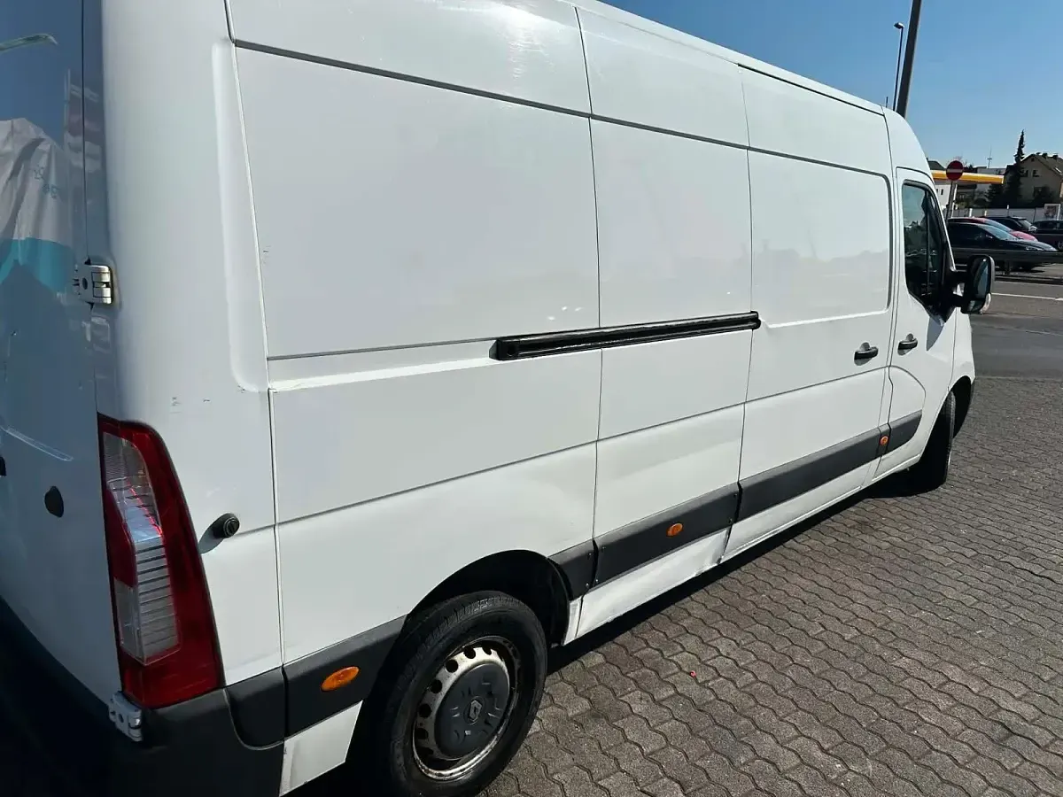 Gebraucht Renault Master 125 PS (91 kW) 2013 Weiß Van / Kleinbus