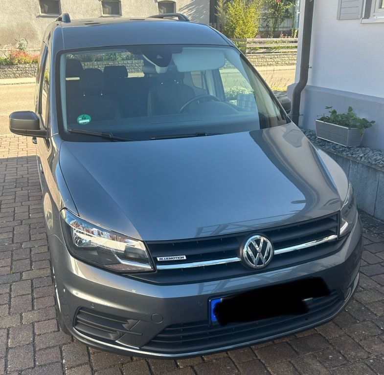 Grau Gebraucht 2019 VW Caddy Trendline Van / Kleinbus | 13.900 € (Guter Preis) - Bild 1/4