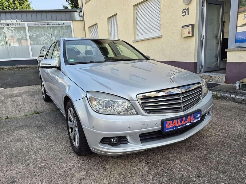 Iridiumsilber metalliclack Gebraucht 2009 Mercedes C200 Limousine | 9.500 € (Fairer Preis) - Bild 1/4