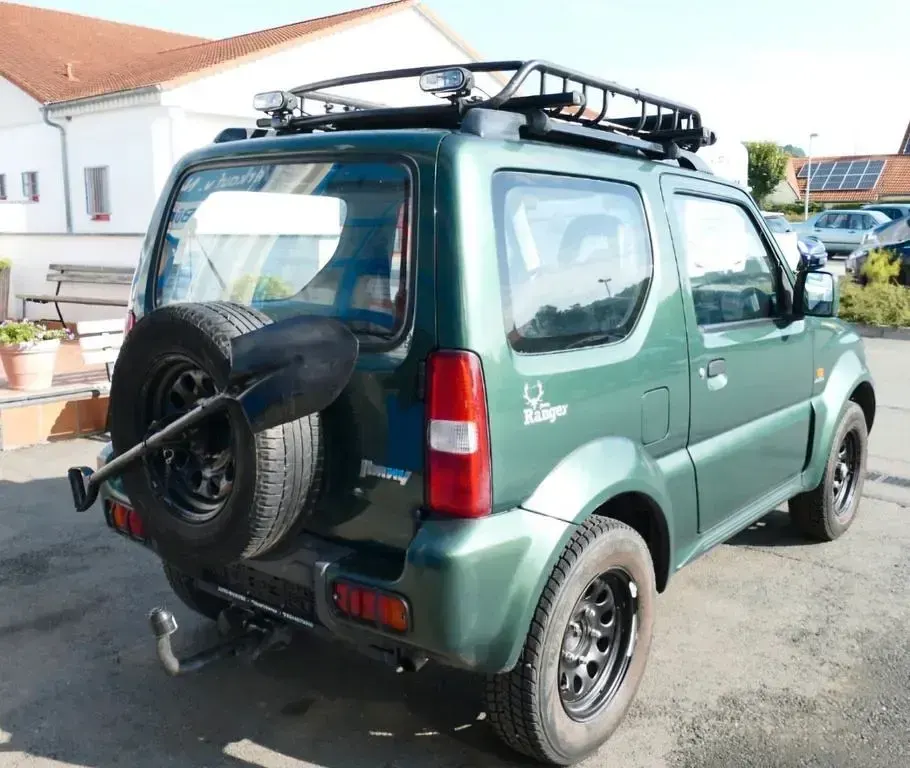 Gebraucht Suzuki Jimny 86 PS (63 kW) 2009 Schwarz SUV