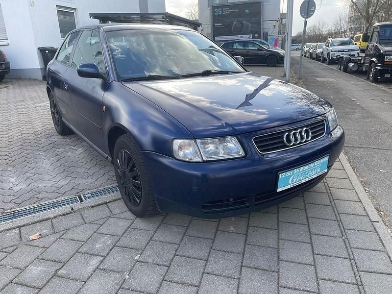 Gebraucht Audi A3 Ambiente 125 PS (91 kW) 1998 Blau Kleinwagen