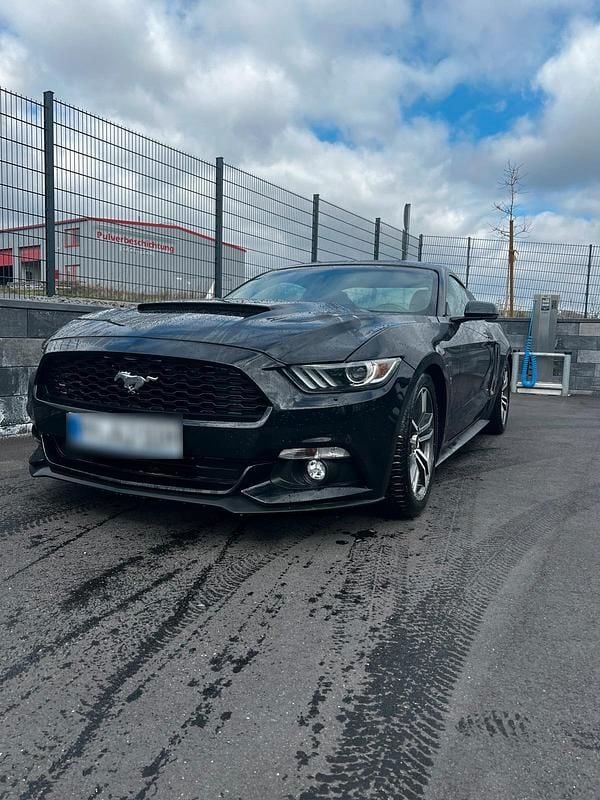Gebraucht Ford Mustang GT 318 PS (233 kW) 2015 Schwarz Coupé