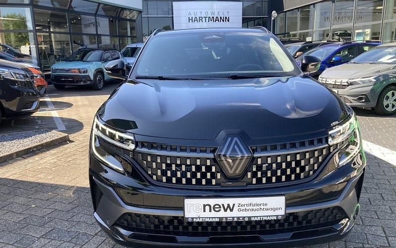 Black pearlschwarz metallic Gebraucht 2025 Renault Austral Techno Esprit Alpine SUV | 34.890 € (Teuer) - Bild 1/4