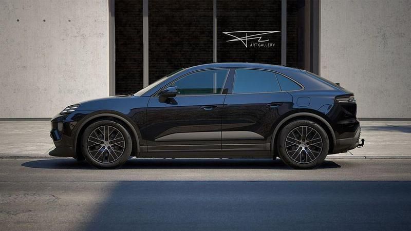 Neu Porsche Macan 300 kW (408 PS) 2026 Tiefschwarzmetallic SUV