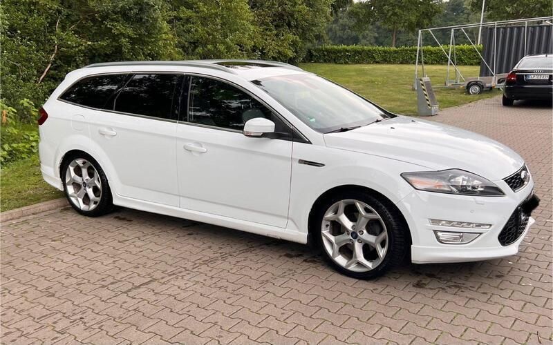 Weiß Gebraucht 2015 Ford Mondeo ST Kombi | 6.900 € (Superpreis) - Bild 1/4