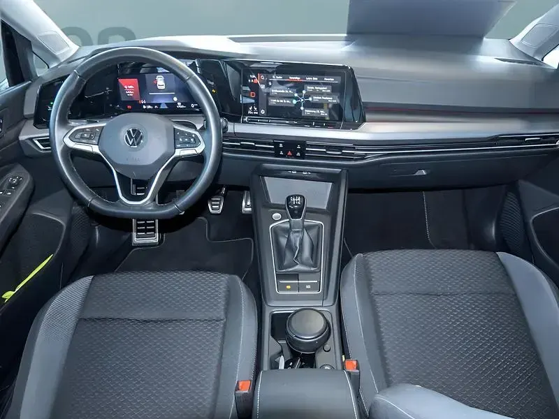 Gebraucht VW Golf VIII 150 PS (110 kW) 2023 Schwarz Kleinwagen
