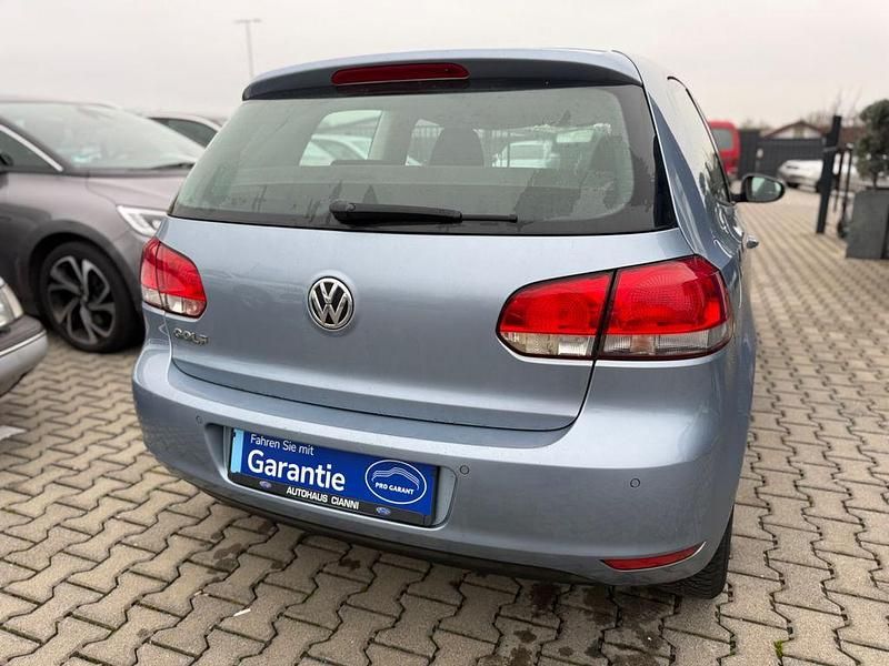 Usata VW Golf VI 80 CV (58 kW) 2008 Blu Utilitaria