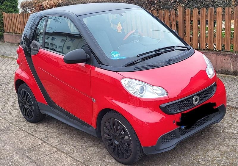 Rot Gebraucht 2012 Smart ForTwo Coupé Kleinwagen | 3.800 € (Guter Preis) - Bild 1/4