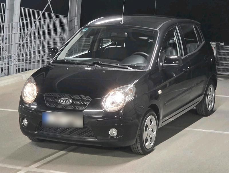 Gebraucht Kia Picanto 65 PS (47 kW) 2010 Schwarz Kleinwagen