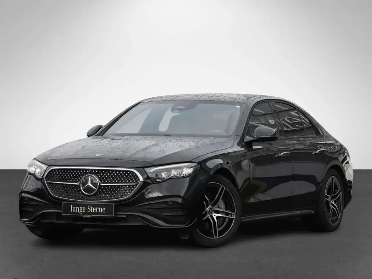 Second-hand Mercedes E200 AMG 204 CP (150 kW) 2024 Negru Berlinǎ