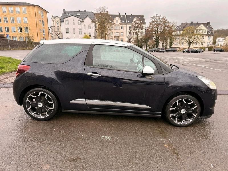 Gebraucht Citroën DS3 Sport Chic 82 PS (60 kW) 2014 Violet Kleinwagen