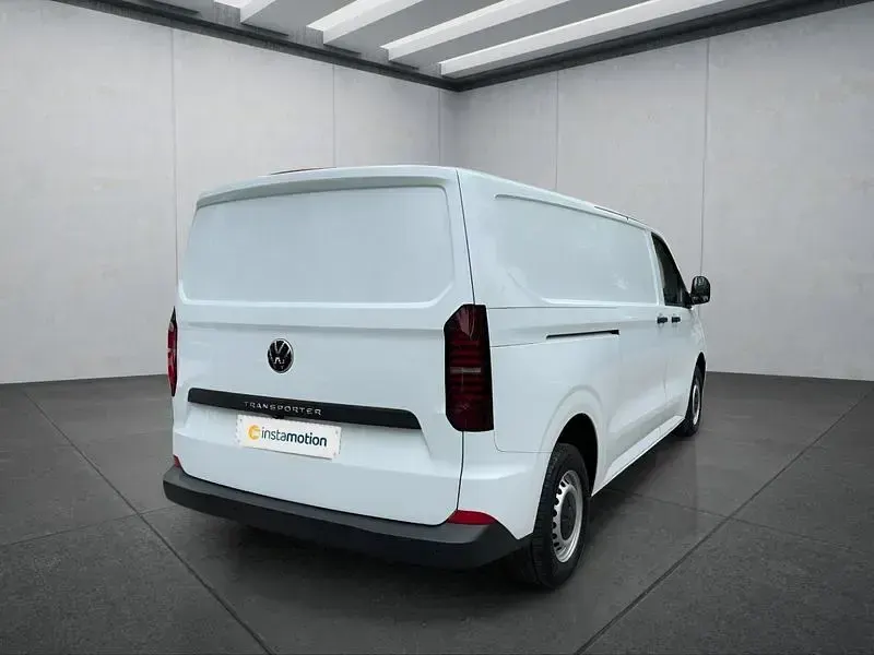 Gebraucht VW T7 110 PS (80 kW) 2025 Weiß Van
