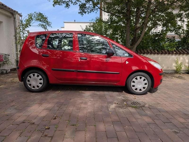 Rot Gebraucht 2006 Mitsubishi Colt Inform Kleinwagen | 1.350 € (Fairer Preis) - Bild 1/4