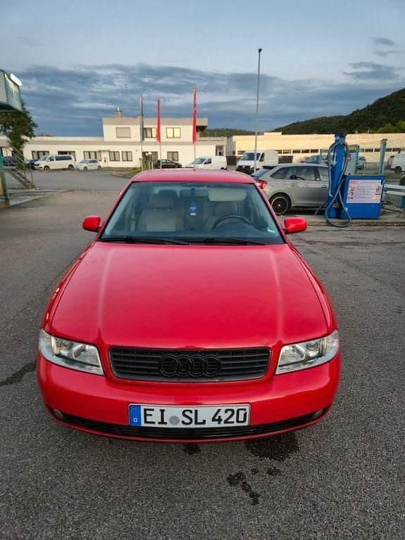 Rot Gebraucht 1999 Audi A4 Limousine | 1.700 € (Fairer Preis) - Bild 1/4