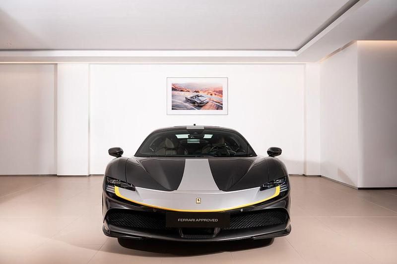 Gebraucht Ferrari SF90 999 PS (734 kW) 2021 Grau