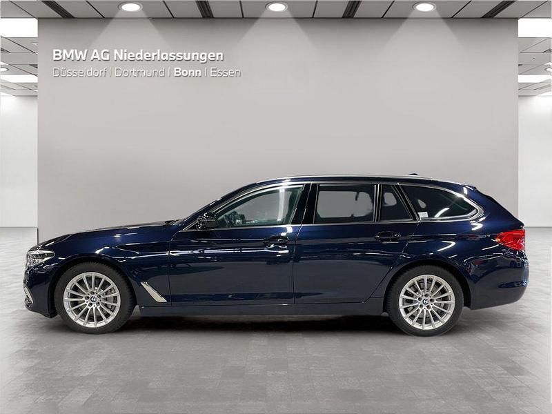 Gebraucht BMW 525 231 PS (169 kW) 2019 Blau Kombi