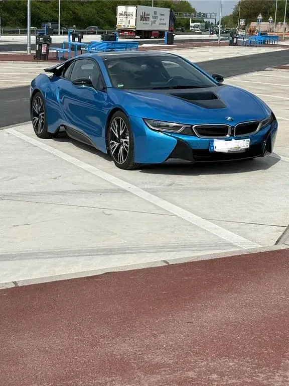 Gebraucht BMW i8 Performance 362 PS (266 kW) 2014 Blau Coupé