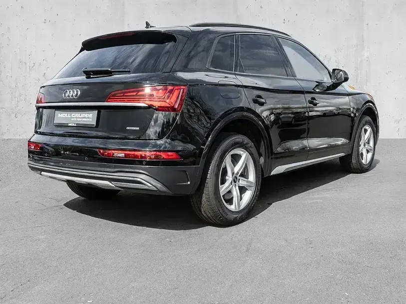 Używany Audi Q5 Advanced Plus 204 KM (150 kW) 2023 Czarny SUV
