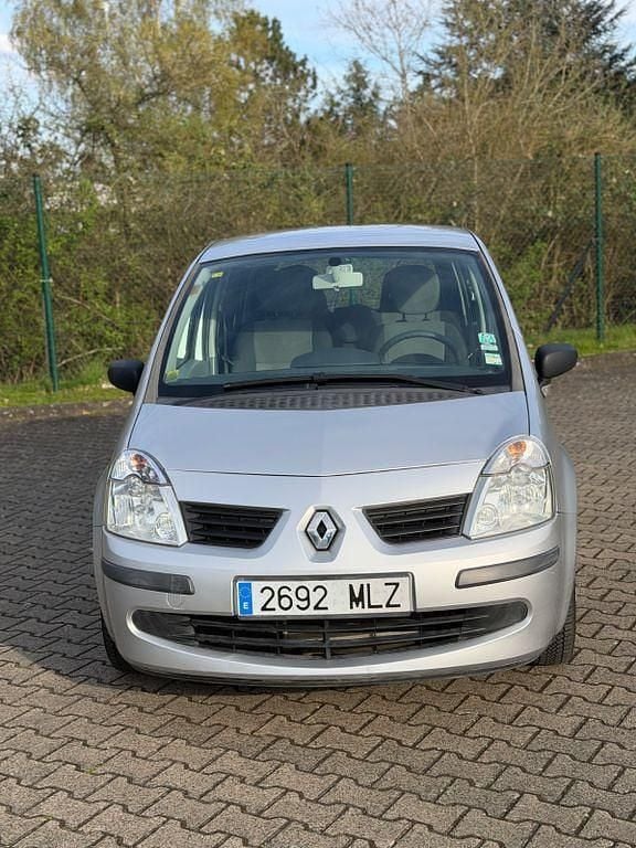 Używany Renault Modus Authentique 75 KM (55 kW) 2007 Srebrny Minivan
