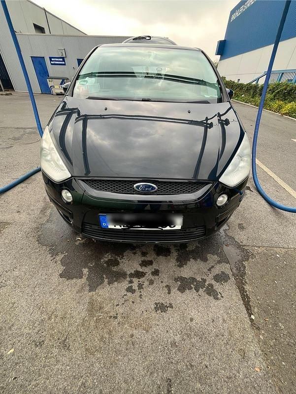 Schwarz Gebraucht 2008 Ford S-MAX S Van / Kleinbus | 4.800 € (Teuer) - Bild 1/4