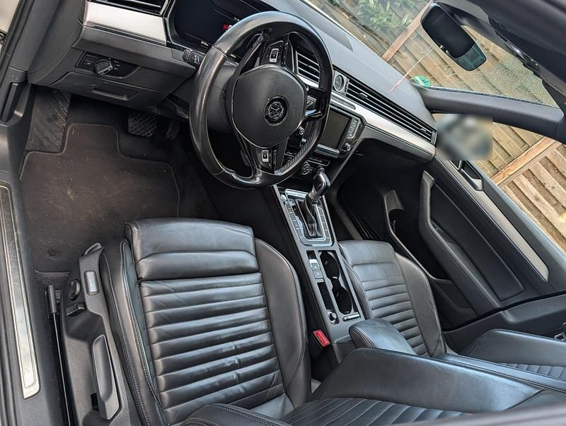 Gebraucht VW Passat GTE 218 PS (160 kW) 2015 Weiß Kombi