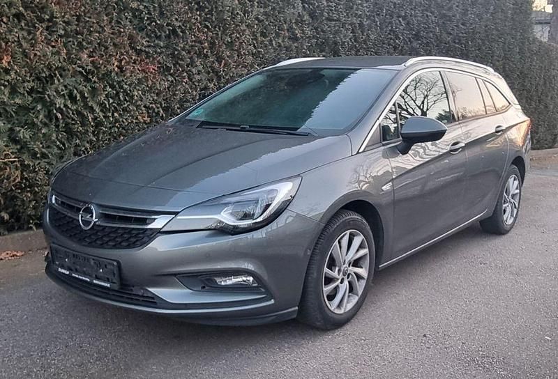 Gebraucht Opel Astra Innovation 110 PS (80 kW) 2018 Grau Kombi