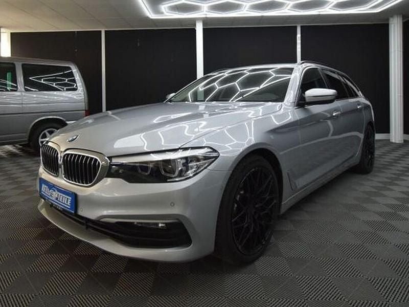 Gebraucht BMW 530 265 PS (194 kW) 2020 Silber Kombi