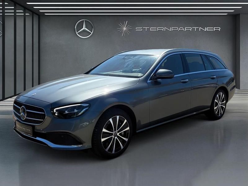 Second-hand Mercedes E400 330 CP (242 kW) 2023 Gri Berlinǎ