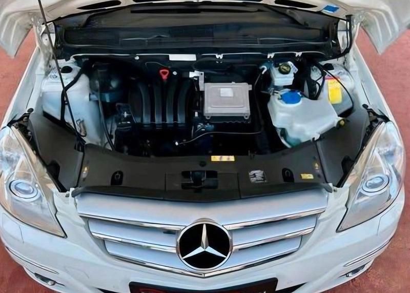 Gebraucht Mercedes B200 130 PS (95 kW) 2009 Beige Van / Kleinbus