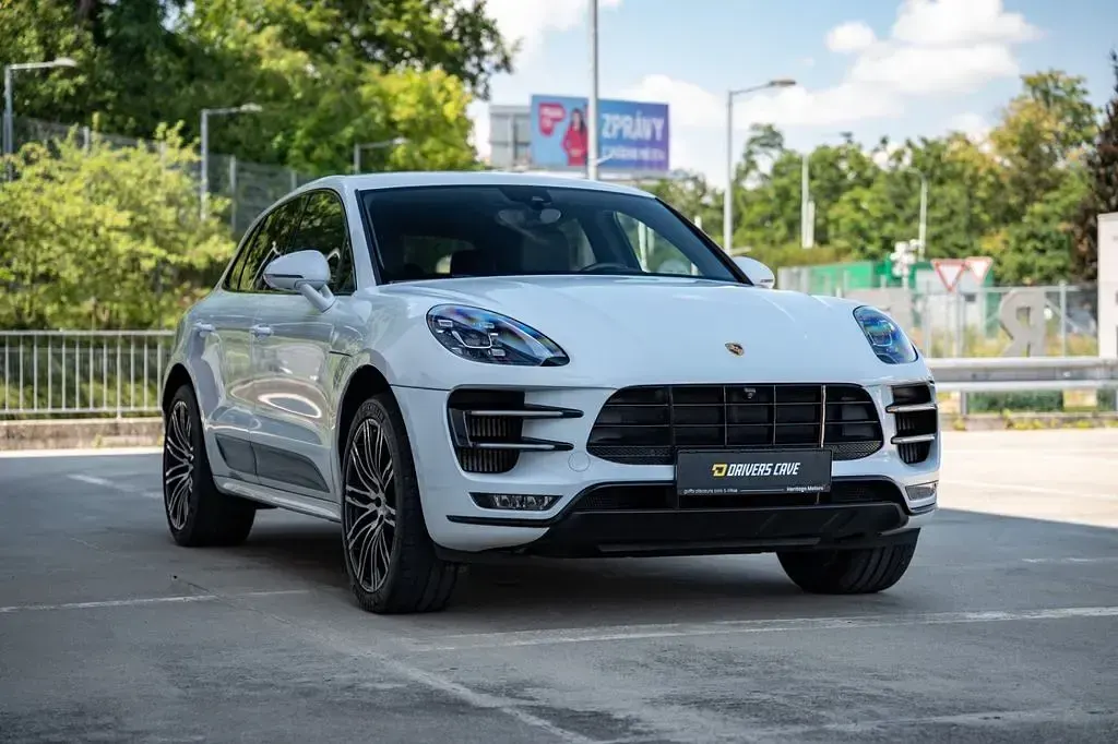 Gebraucht Porsche Macan Turbo Performance Package 441 PS (324 kW) 2018 Weiß SUV