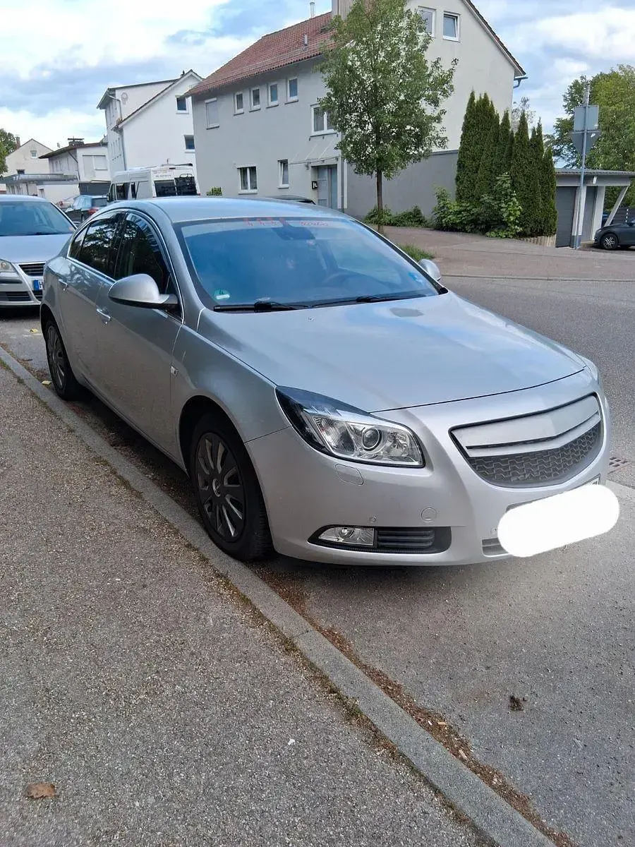 Gebraucht Opel Insignia Active 160 PS (117 kW) 2013 Silber Limousine