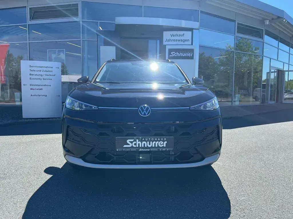 Neu VW T-Roc Life 150 PS (110 kW) 2026 Schwarz SUV