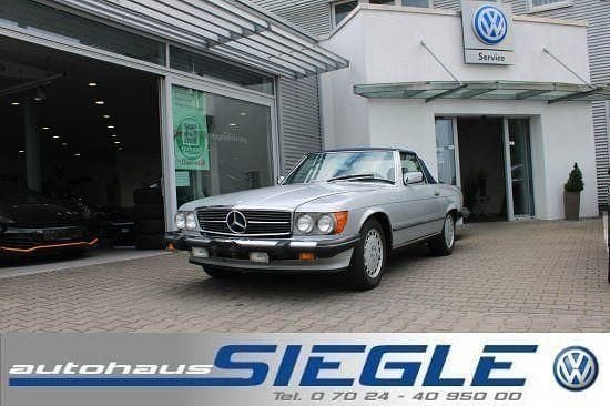 Astralsilber (metallic) Gebraucht 1986 Mercedes 560 Cabrio | 28.930 € - Bild 1/4