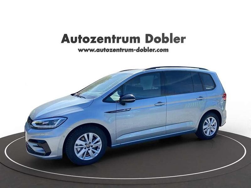 Oyster silver metallic Neu 2025 VW Touran Highline Van / Kleinbus | 54.980 € - Bild 1/4