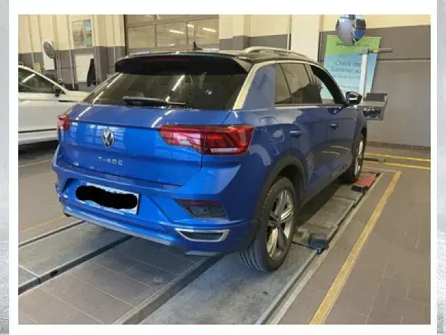Gebraucht VW T-Roc Sport 150 PS (110 kW) 2022 Ravennablau metallic/schwarz SUV