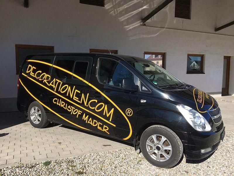 Gebraucht Hyundai H-1 170 PS (125 kW) 2011 Schwarz Van / Kleinbus