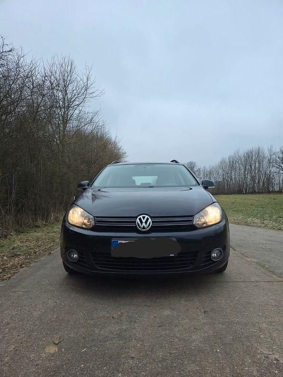 Gebraucht VW Golf VI Comfortline 122 PS (89 kW) 2011 Schwarz Kleinwagen
